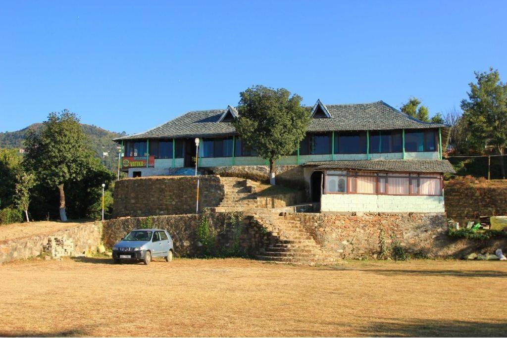 Oyo 43476 Vatika Resort Shimla Luaran gambar
