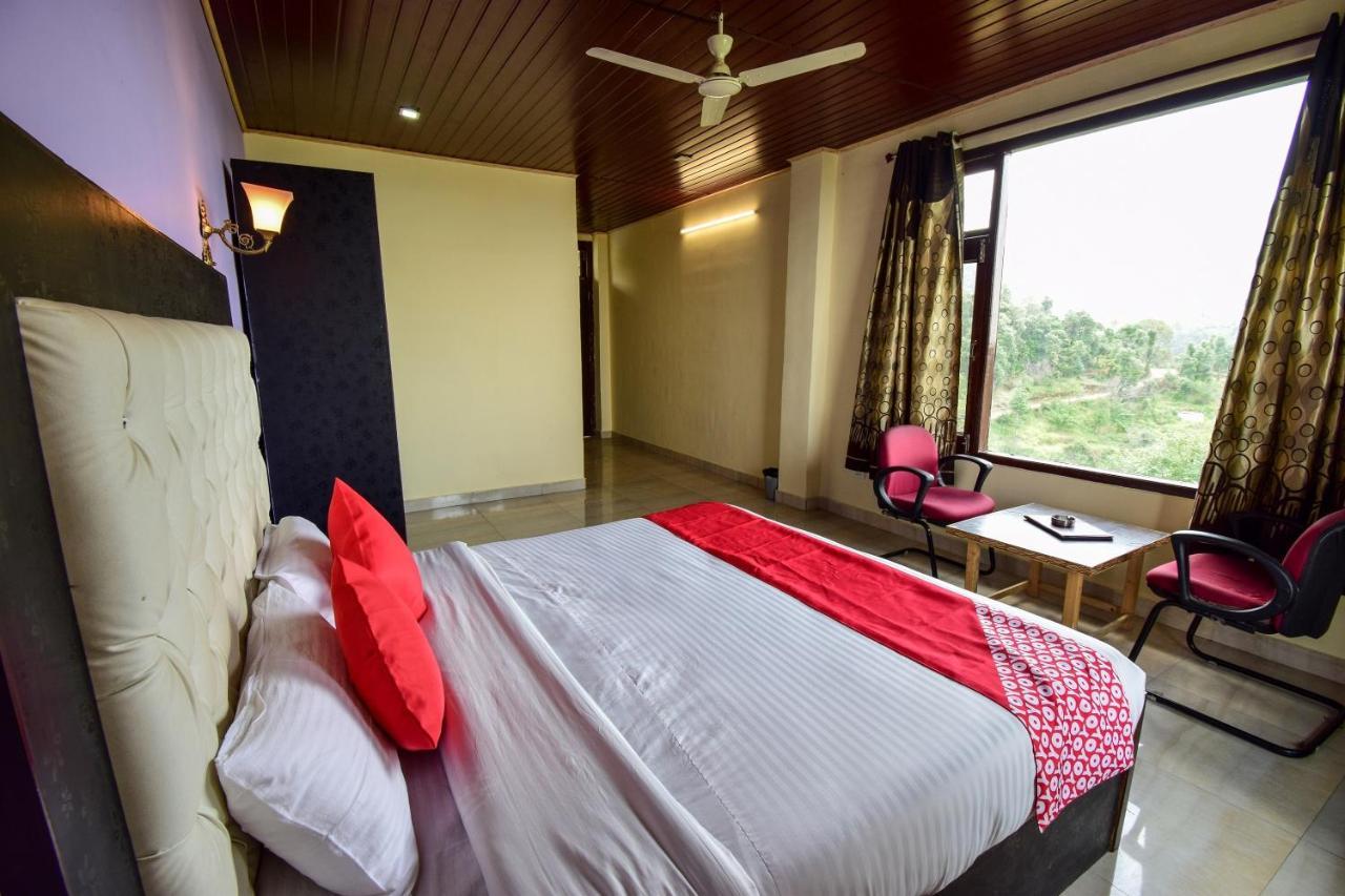 Oyo 43476 Vatika Resort Shimla Luaran gambar